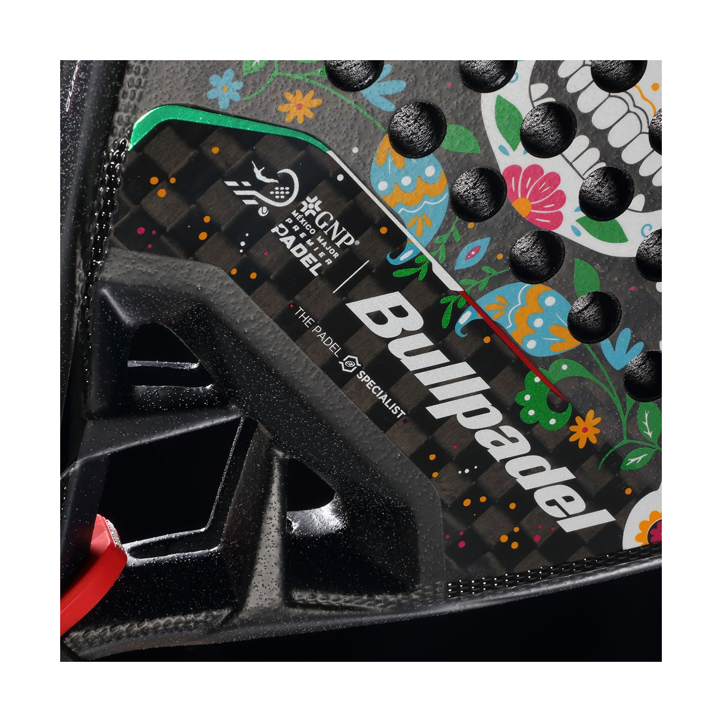 tienda de padel Madrid, tienda de padel online, tienda de padel españa, tienda de padel en linea, PALA BULLPADEL VERTEX 04 MX 24
