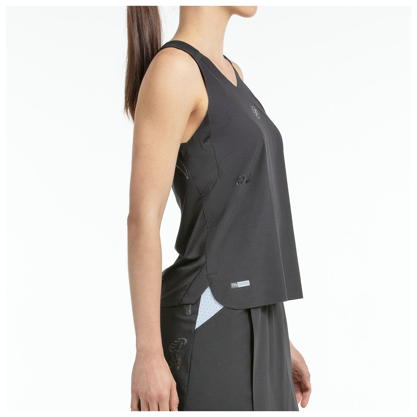 tienda de padel Madrid, tienda de padel online, tienda de padel españa, tienda de padel en linea, CAMISETA BULLPADEL LLEVA NEGRO