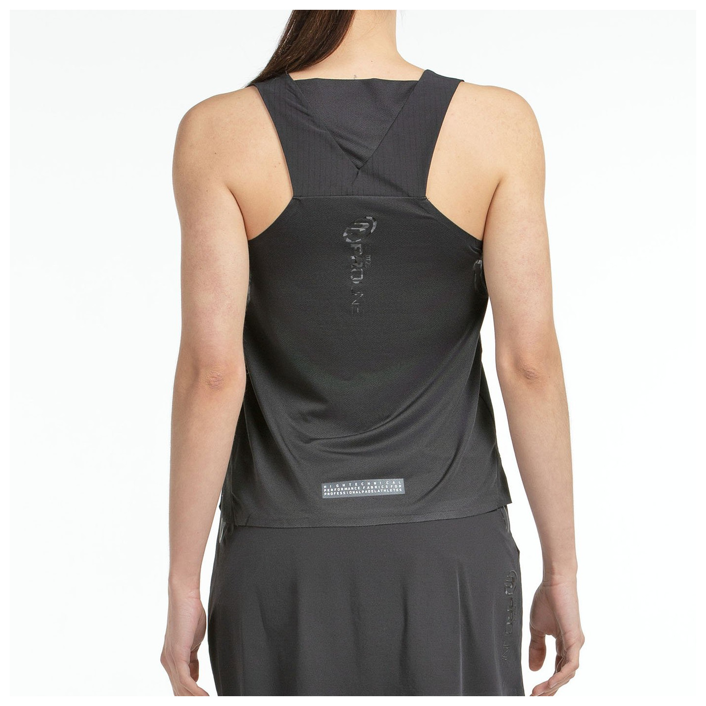 tienda de padel Madrid, tienda de padel online, tienda de padel españa, tienda de padel en linea, CAMISETA BULLPADEL LLEVA NEGRO