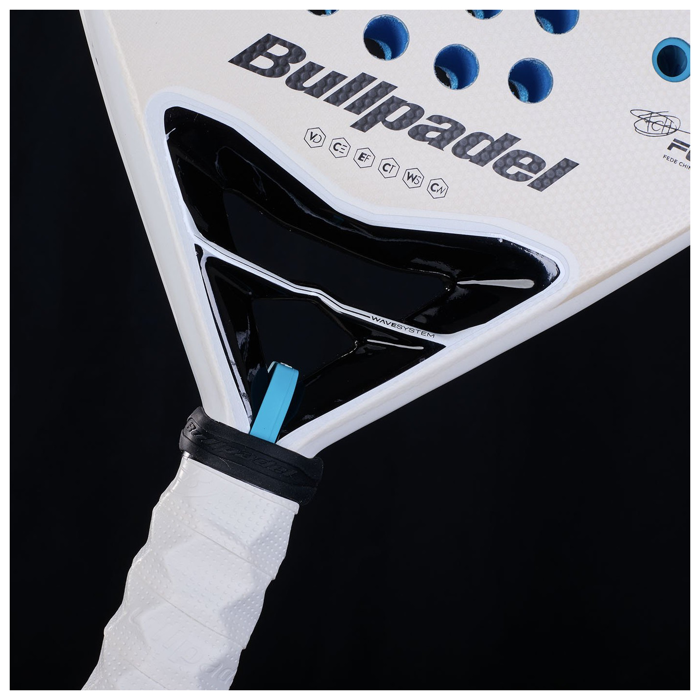 tienda de padel Madrid, tienda de padel online, tienda de padel españa, tienda de padel en linea, PALA BULLPADEL NEURON CLOUD 25