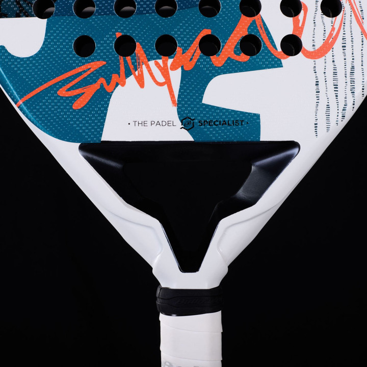 RACCHETTA BULLPADEL IONIC LIGHT 25