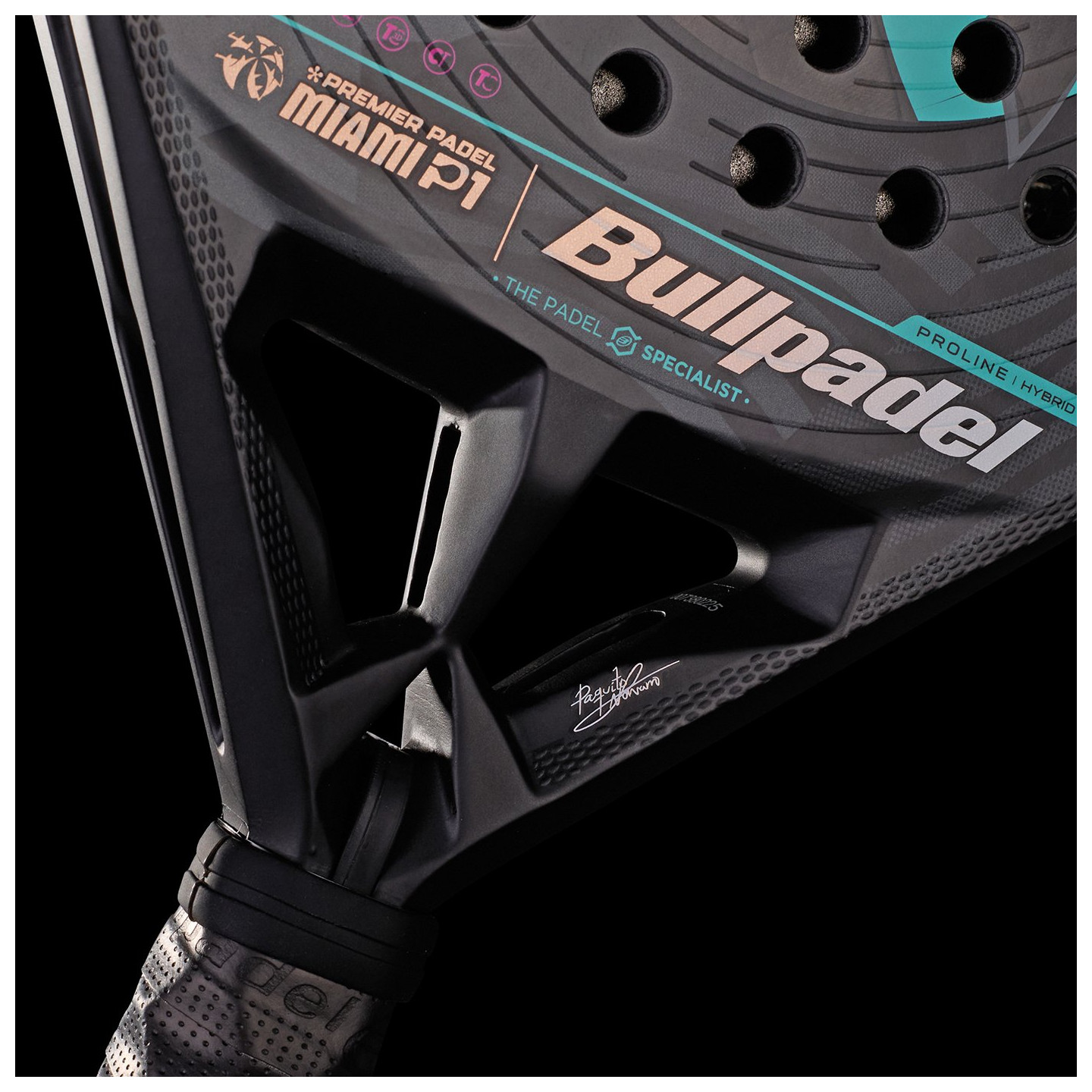 tienda de padel Madrid, tienda de padel online, tienda de padel españa, tienda de padel en linea, PALA BULLPADEL HACK HYBRID 04 