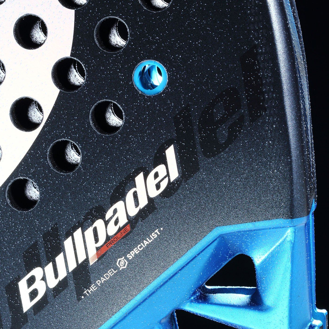 tienda de padel Madrid, tienda de padel online, tienda de padel españa, tienda de padel en linea, PALA BULLPADEL VERTEX 05 CMF