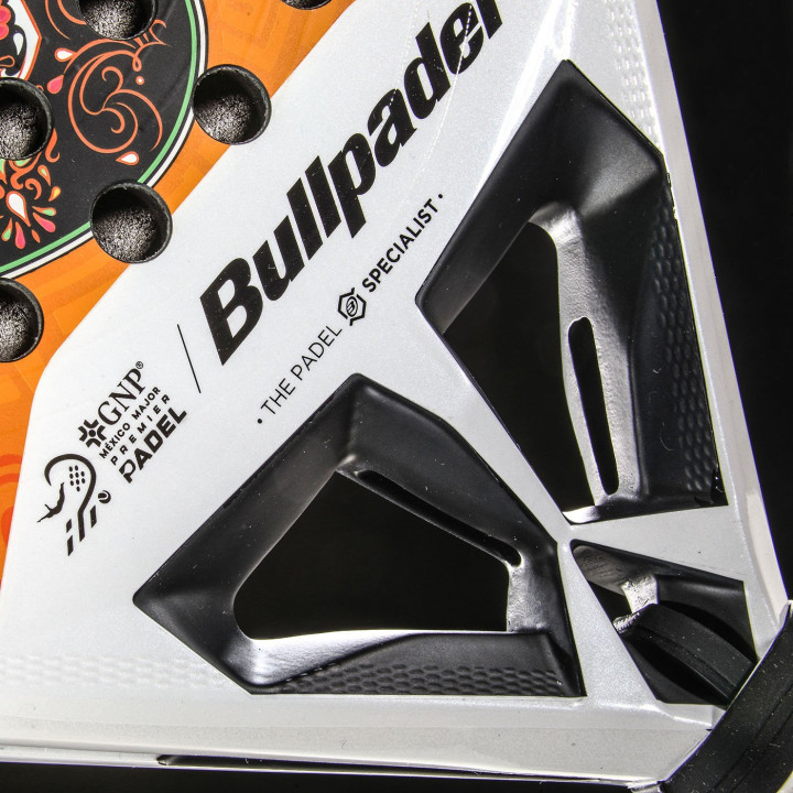 RACKET BULLPADEL HACK 04 MX 25