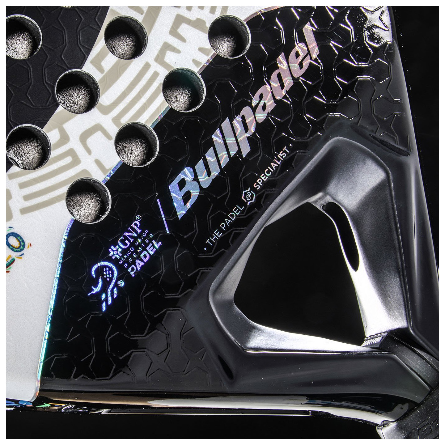 tienda de padel Madrid, tienda de padel online, tienda de padel españa, tienda de padel en linea, PALA BULLPADEL WONDER MX 25